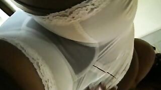 Jeu de porte-jarretelles