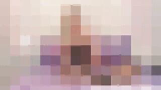 Spingi il tuo cazzo nella mia gola da femminuccia trans