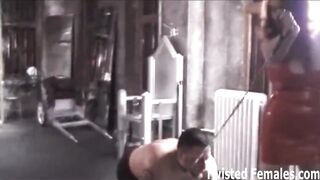 Ti farò diventare il mio sacco da boxe personale