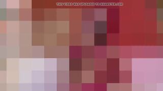 Succhia le palle in profondità dei nostri grossi e grassi dildo strapon