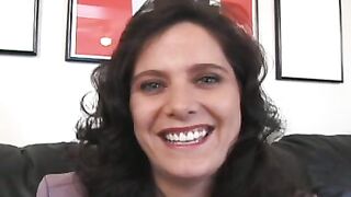 El último tormento del pezón: Lynda