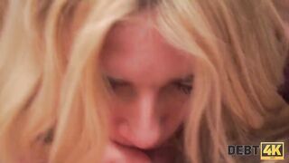 Debito4k. La bella Maria si è indebitata per comprare un nuovo divano