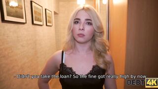 SCHULDEN4k. Blonde Friseurin will Möbel kaufen, also warum