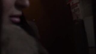 DEBITO 4k. 10.000 dollari sono una cifra folle, quindi perché tesoro?