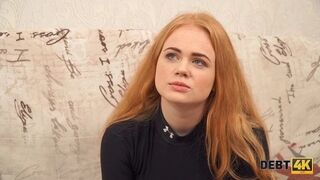 Debt4k. Rose Wild versuchte, sich vor dem Inkassobüro zu verstecken. Jetzt kaufen