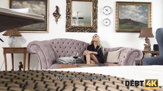 DEBT4k. La casalinga disperata è pronta a farsi fottere