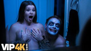 MATURE4K. Je crache sur ta bite