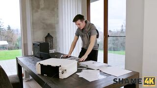 SHAME4K. Doveva farlo