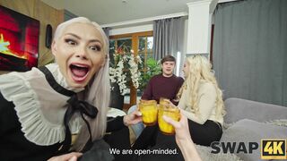 SWAP4K. Trio eccitante con le bionde sexy Veronica Leal e Daruma Rai