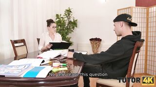 TUTOR4K. Sex ist eine Frage der Chemie