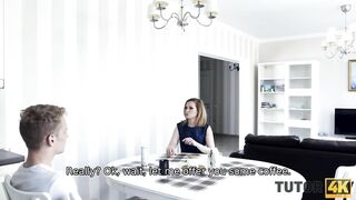 TUTOR4K. Una bellissima insegnante di storia viene coinvolta in una relazione clandestina