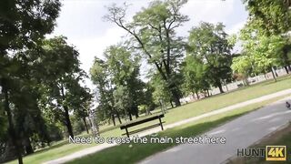 attractive tourist offers quickie at his place