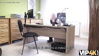 VIP4K. A Inga le encanta el arte, pero debería follar duro.