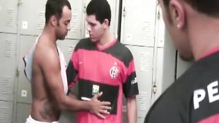 Spogliatoio latino a 3 vie