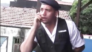 Carlos prend une très grosse bite