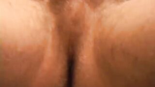 Bullet Davis golpeando su carne