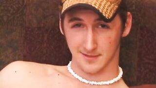 Michael Whitewood se masturbando