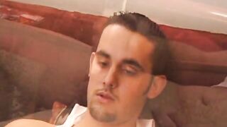 Jason Gordar se masturbando