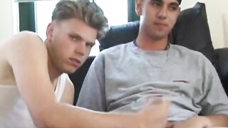 Christian e Richie succhiano il cazzo