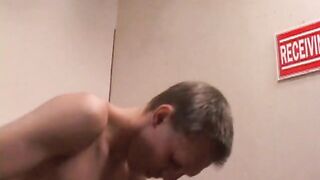 Amateur Xavier Dildo Jacking