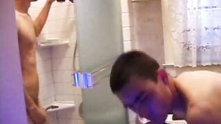 I ragazzi etero Dan e Jayden Shower