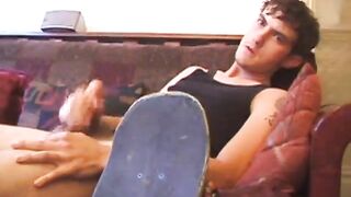 Reese hétéro se branle