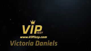 Vipissy - Victoria Daniels