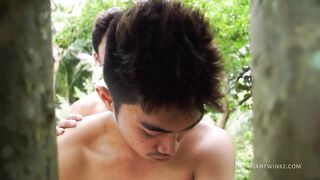 Ídolo fode Nathan ao ar livre