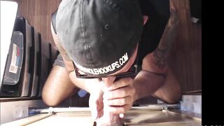 Gloryhole Sucer et Baiser