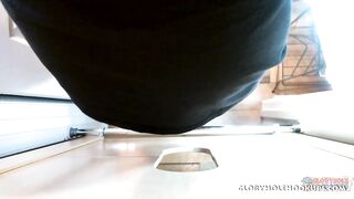 Will beide Löcher am Gloryhole