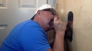 Latino Delivers Big Load At The Gloryhole