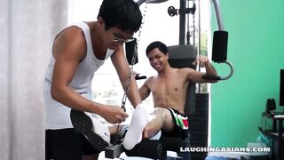 Companheiro de academia cócegas