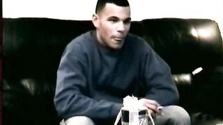 Il ragazzo etero Dino riceve una sega