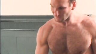 Garoto heterossexual Brock batendo forte