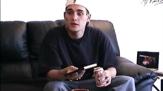 Den Hetero-Jungen Tony zum Orgasmus bringen