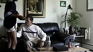 Matón heterosexual chupa