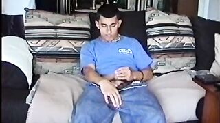 Dante quiere tener una nuez