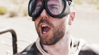 Madi Collins - Furiosa XXX Eine Pornoparodie - Teil 2: Furiosa verwerfen