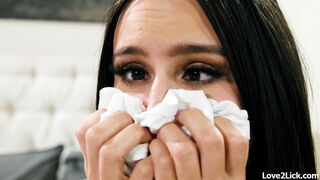 Annuserai tutte queste mutandine usate