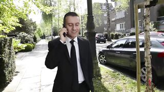 Julie Skyhigh - El jefe es una perra