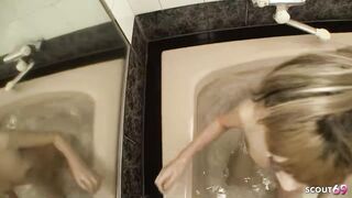 Giovane adolescente giapponese su JAV senza censure