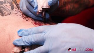 Ellis Camino fickt und gibt dann Creampies, Serentiy Sins