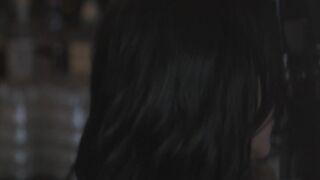 Ultimacy II Episódio 1. O Bar: Jennifer White