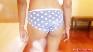 Branlette dure de Ladyboy