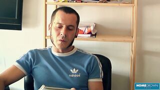 C'est un étudiant très enthousiaste - Selyna et Mario