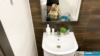 Sesso bollente sulle scale! - Lolipop e Mark Pirson