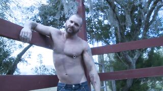 Musclebound & Bullwhipped - Parte 7 - Tober Brandt, Nick Moretti e Tyler Saint