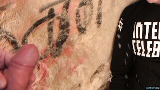 Cock Sucker se fait tremper - Cameron James et Sean Taylor