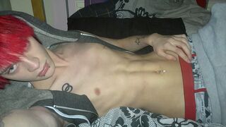 ¡Un espectáculo de masturbación satisfactorio! - Lewis Romeo