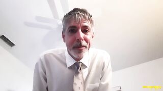 Fart Slave for Giant Co-Worker - Richard Lennox